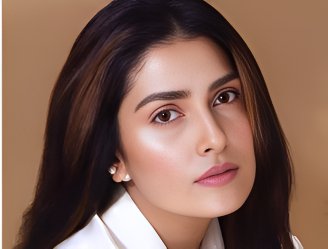 Ayeza Khan